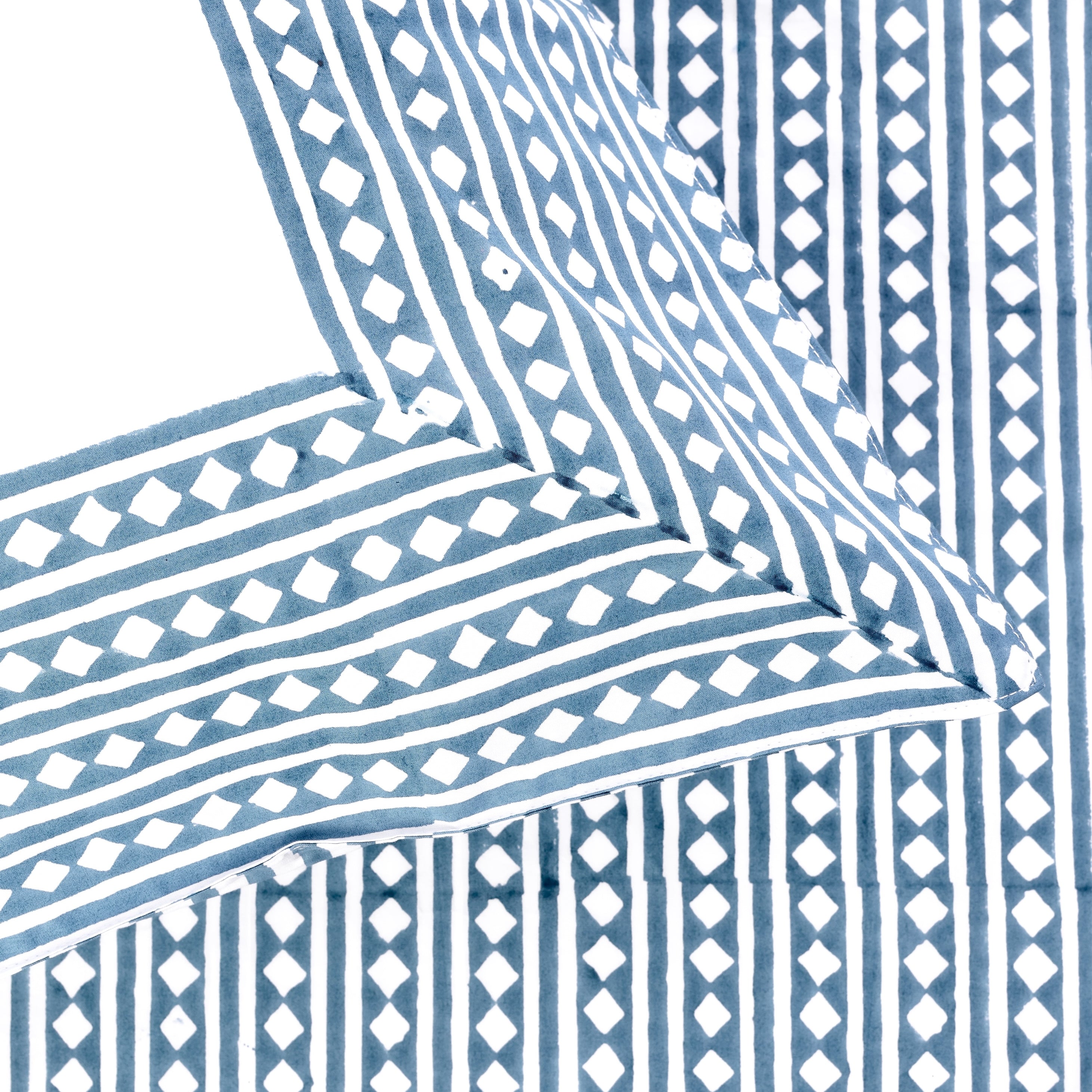 Blue and white geometric double bed bedsheet in king and queen size.