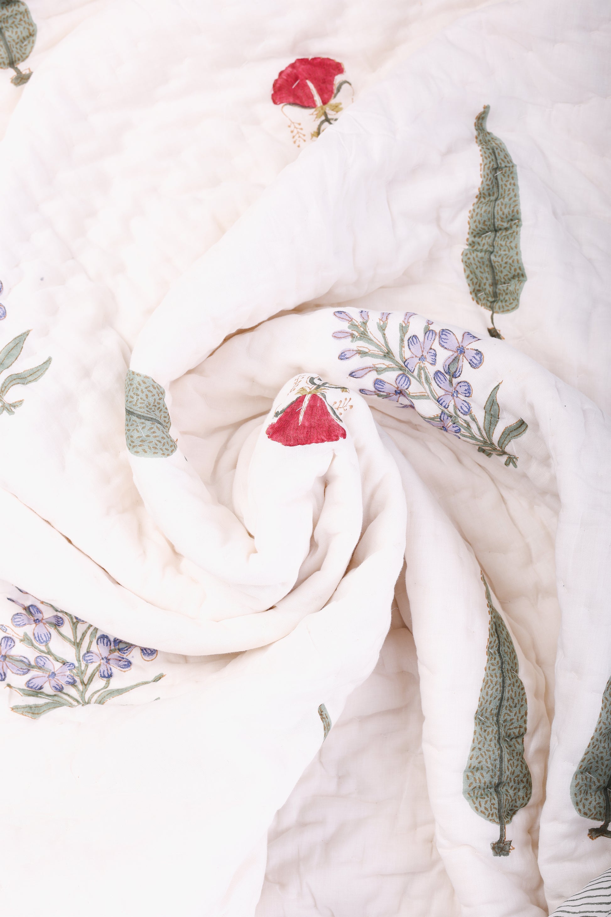 Floral block print white jaipur razai. AC quilt. 