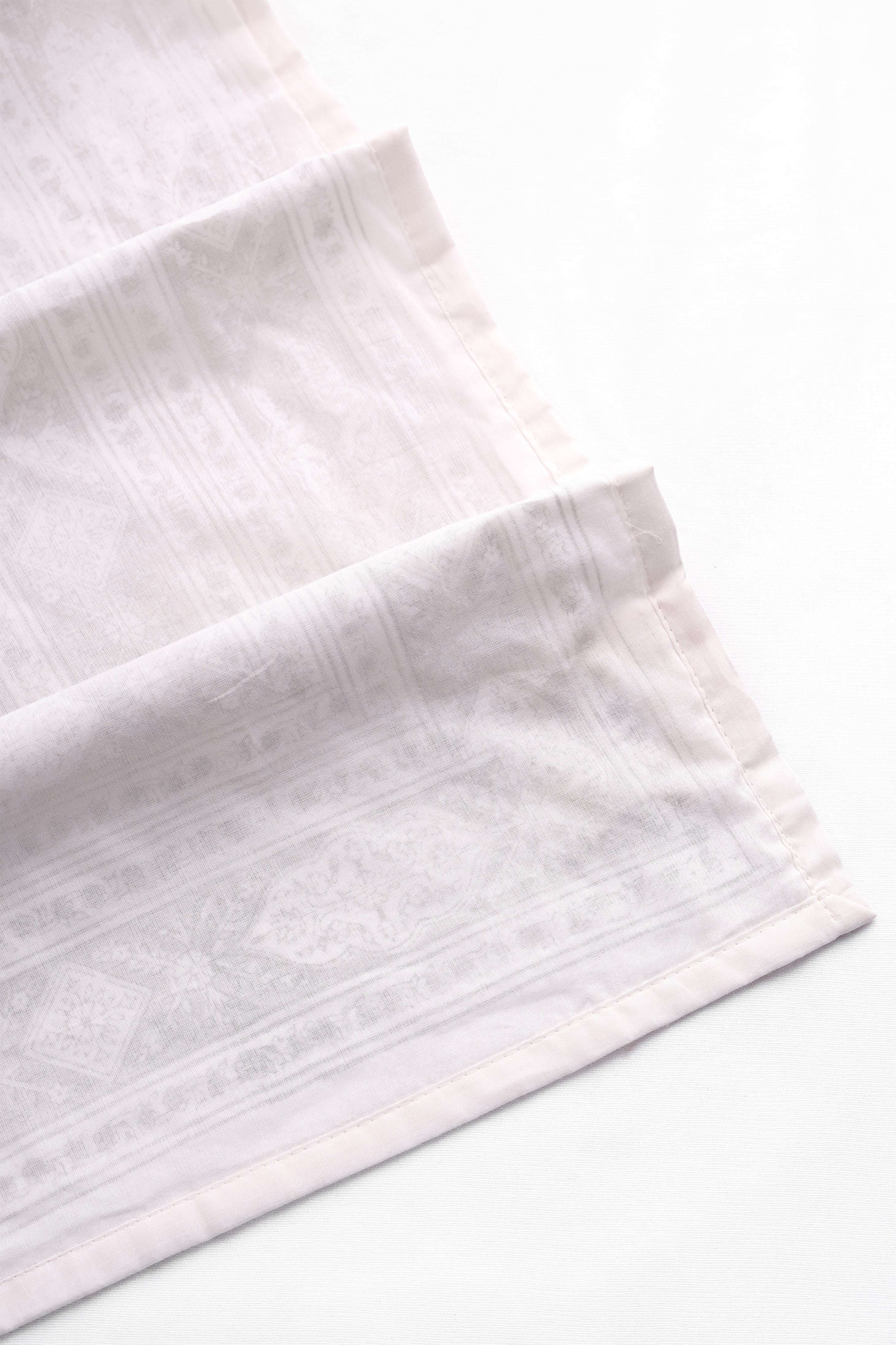 Cotton dohar blanket in white and grey 