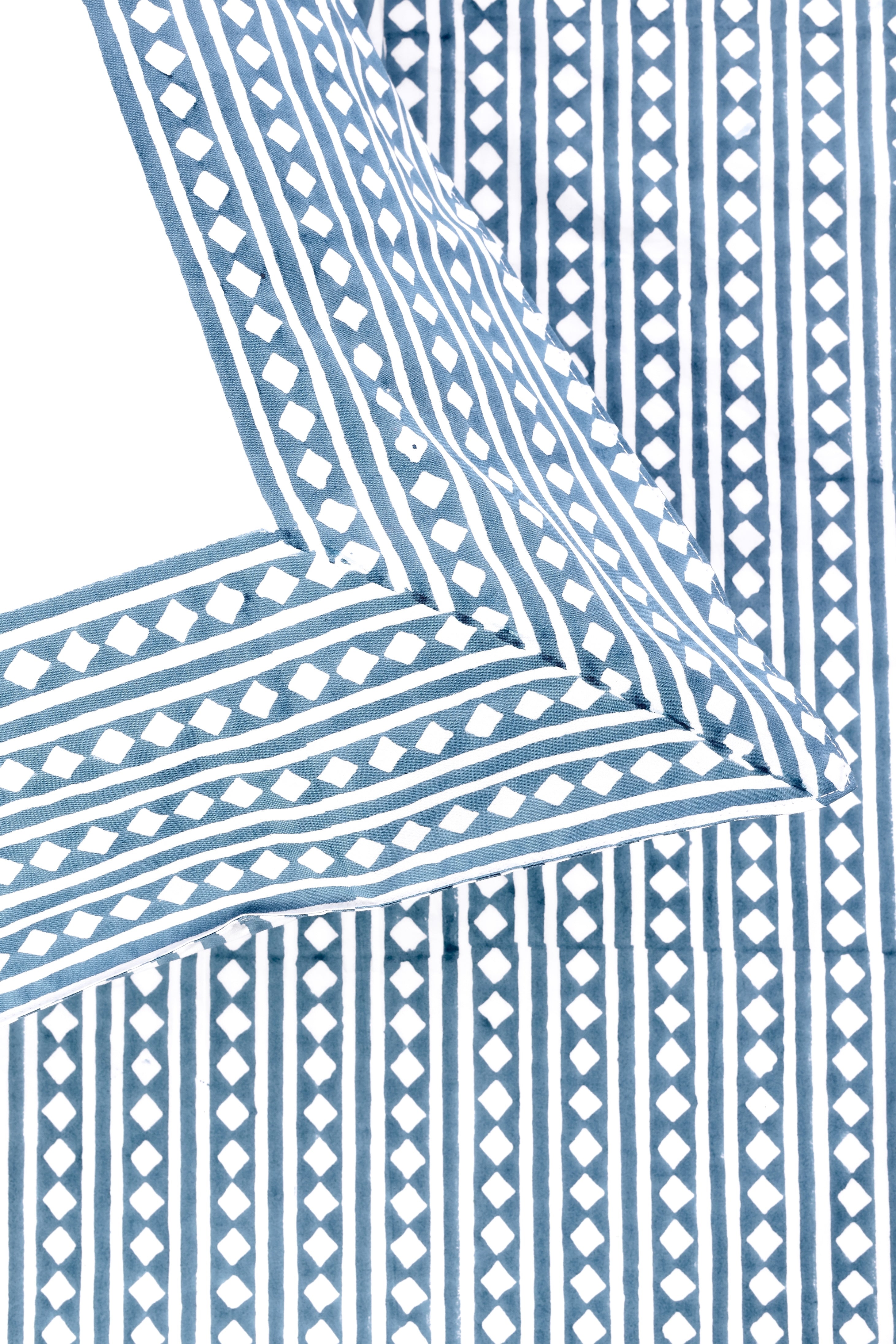 Blue and white geometric double bed bedsheet in king and queen size.