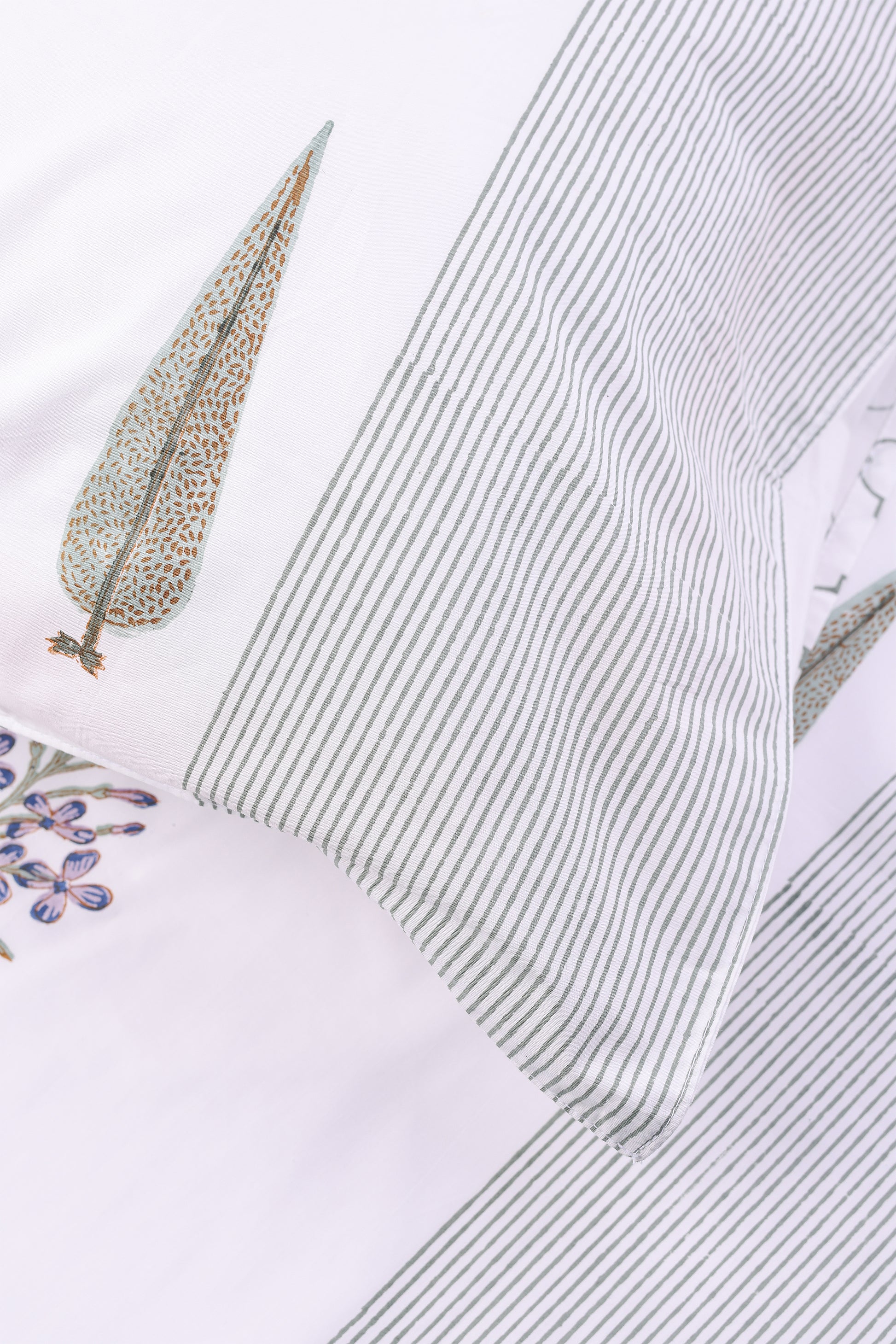 Close-up of a double bed bedsheet with cotton pillow. buy jaipur bedsheet.