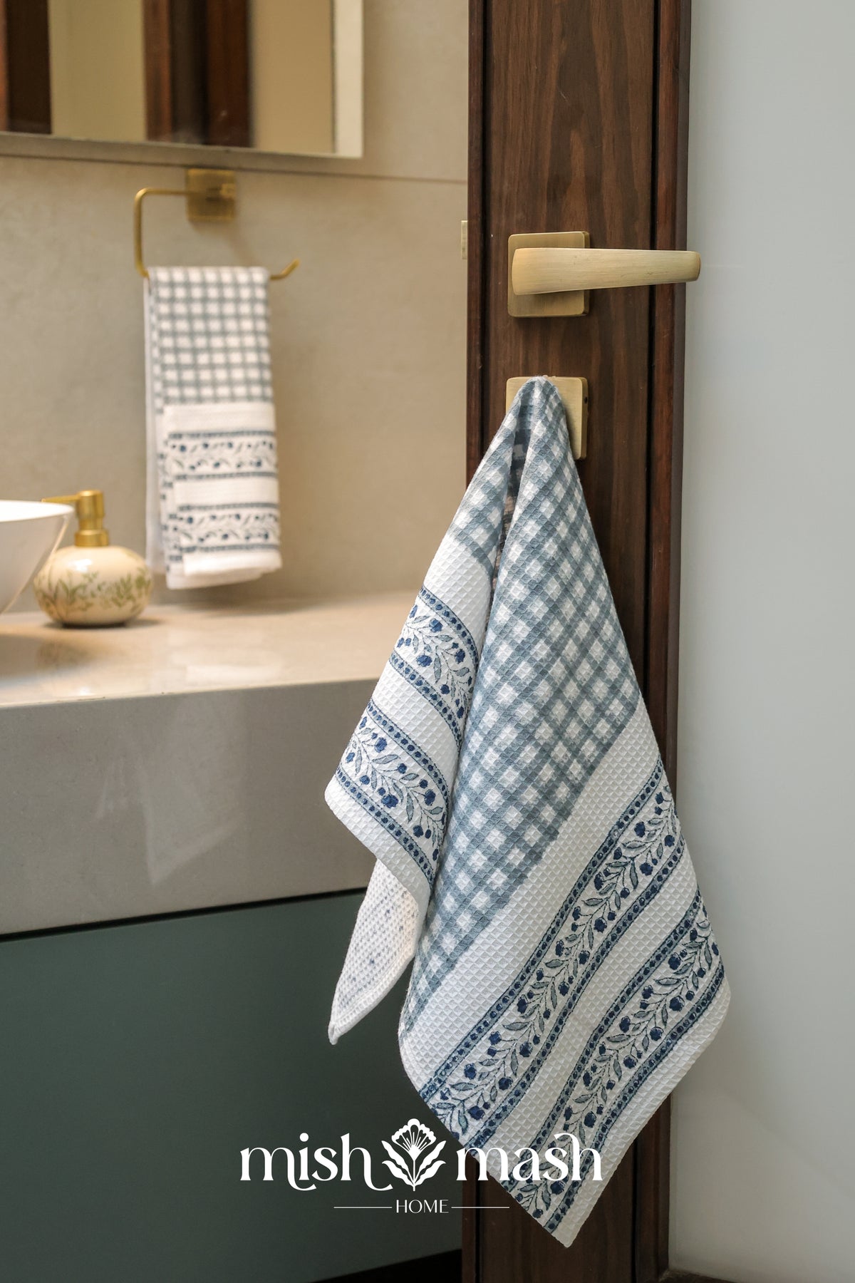 hand towel 