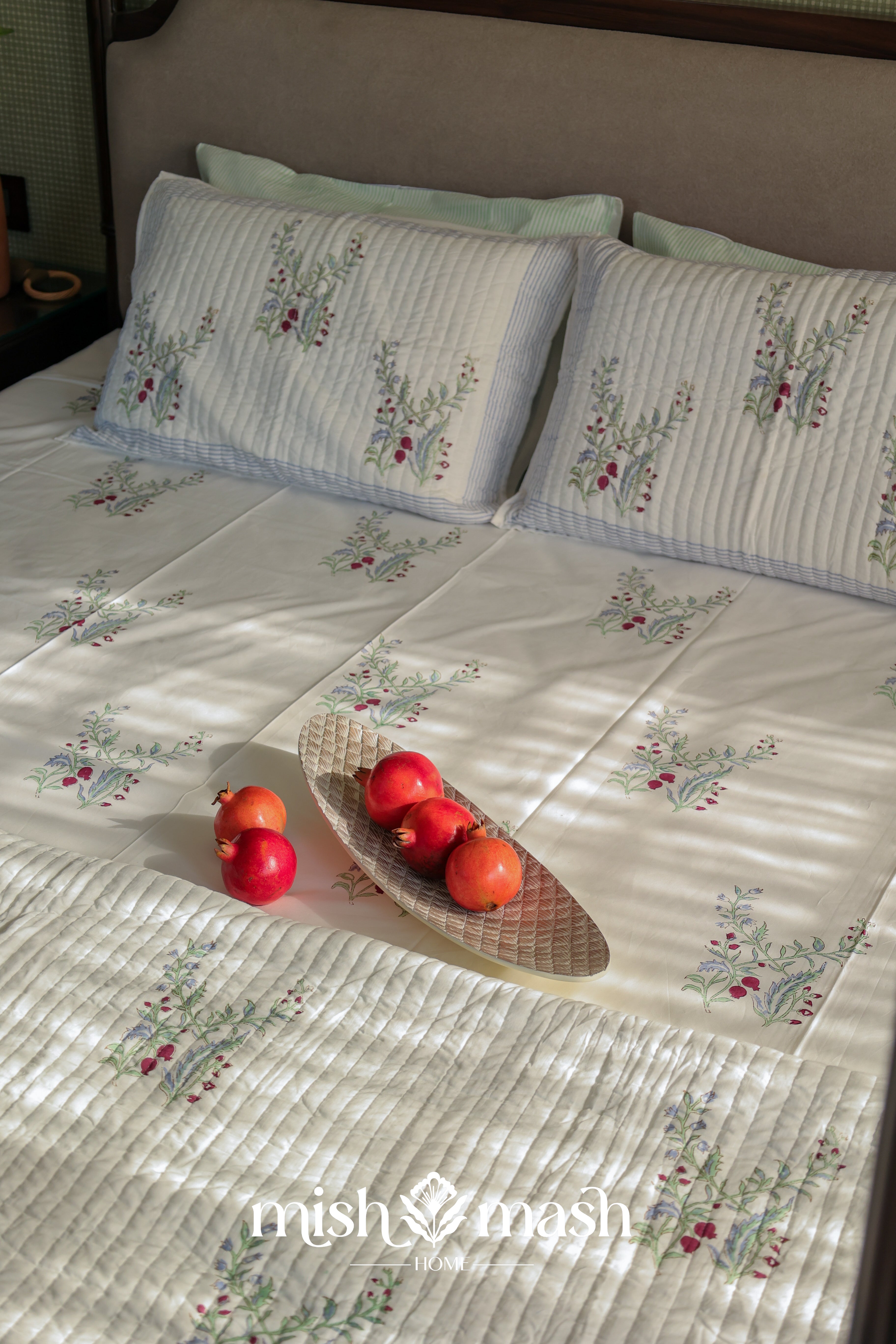 anaar print pure cotton bedsheet 
