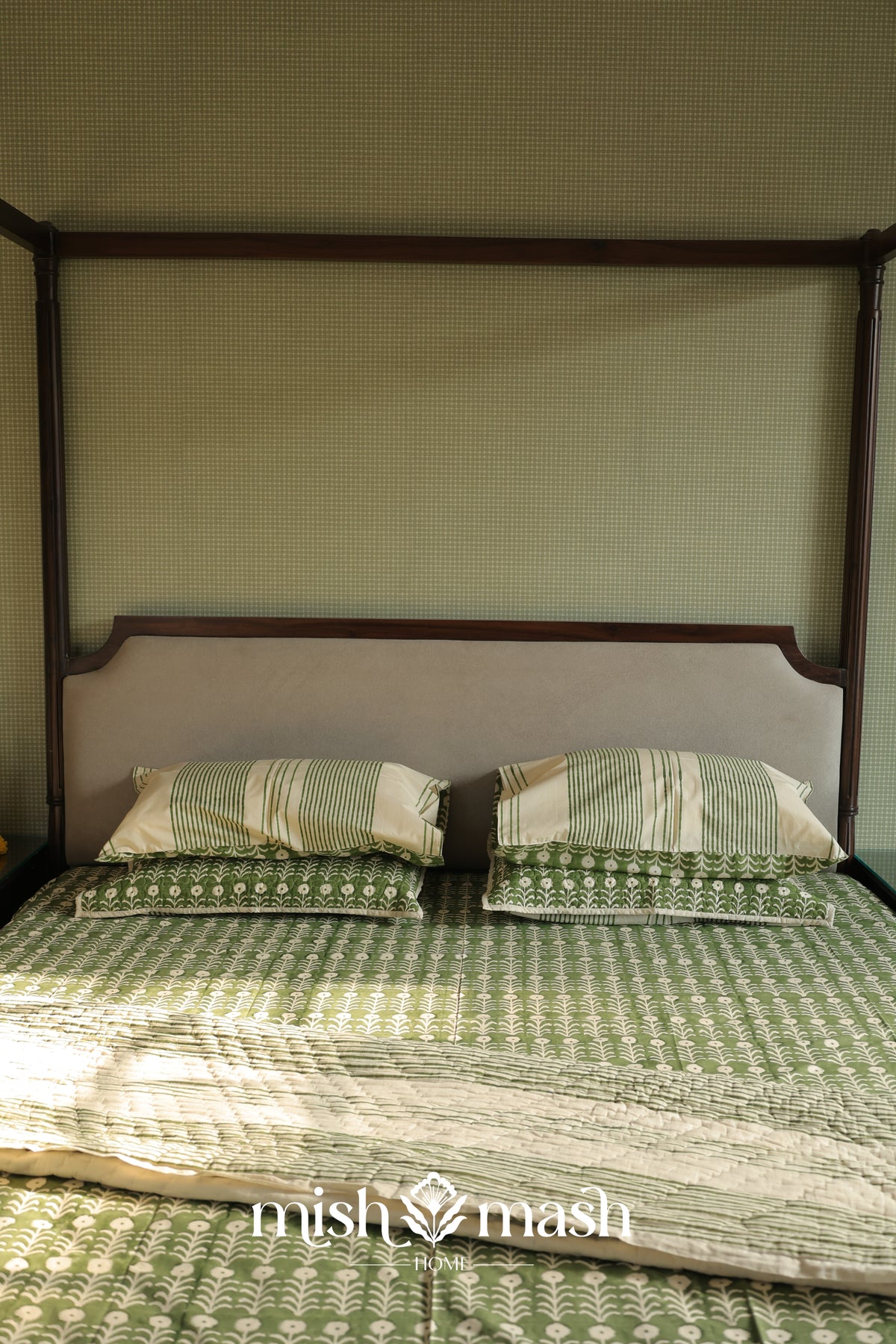 Reversible Jaipuri quilt with olive green stripes on beige background