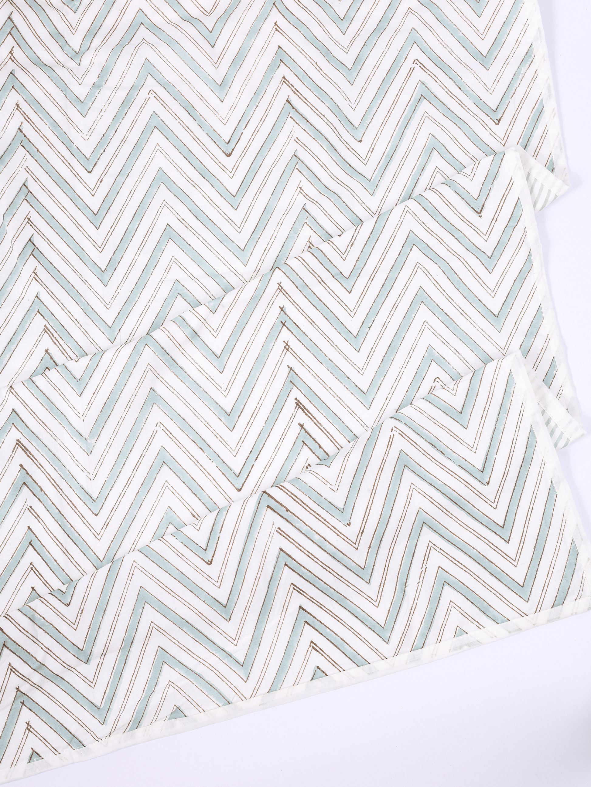 Lightweight cotton dohar for summer with green chevron print