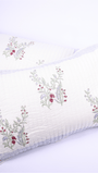 Cotton bed cover with natural filling and reversible design