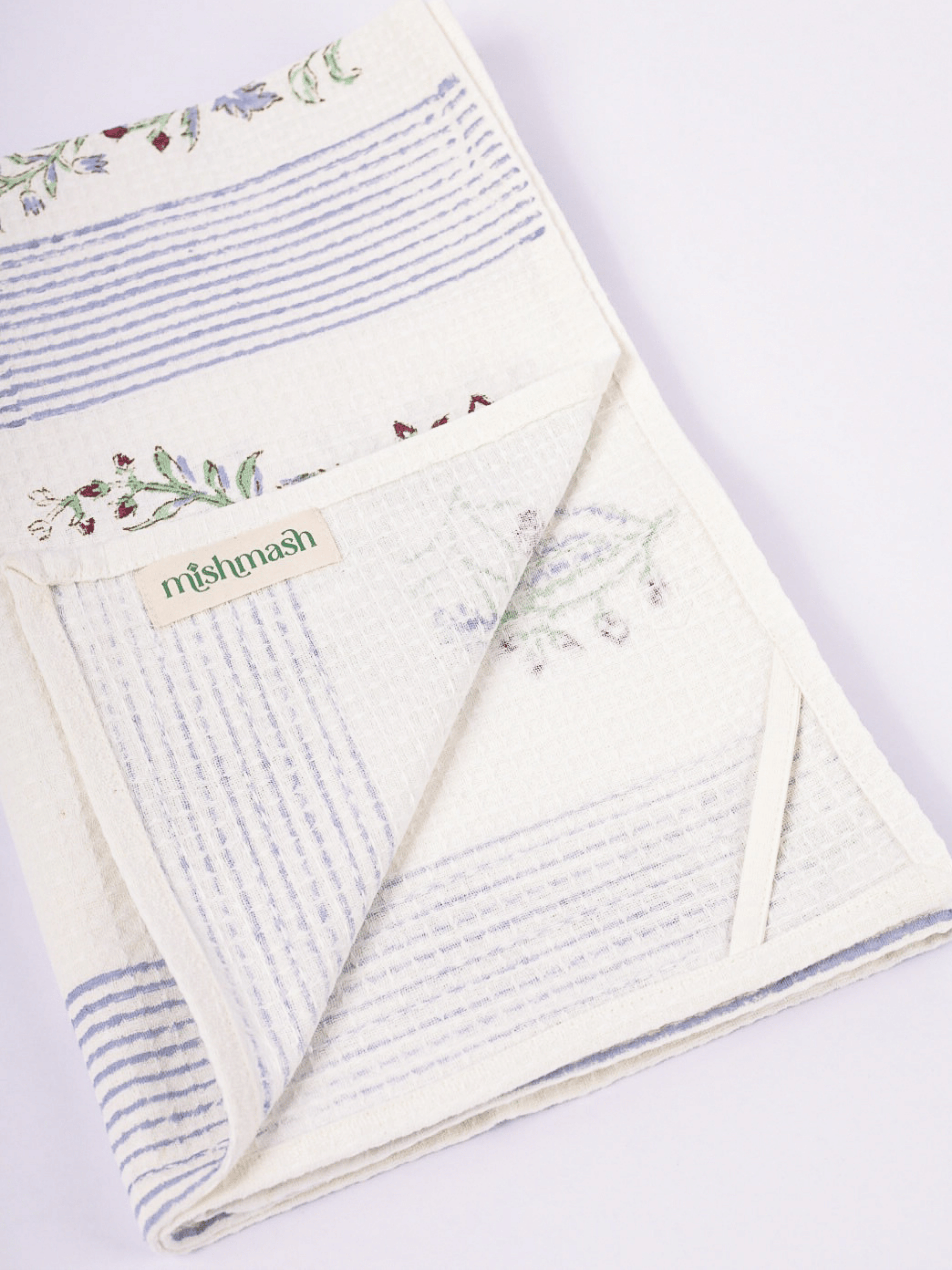 Quick dry cotton bath towel with anar motifs